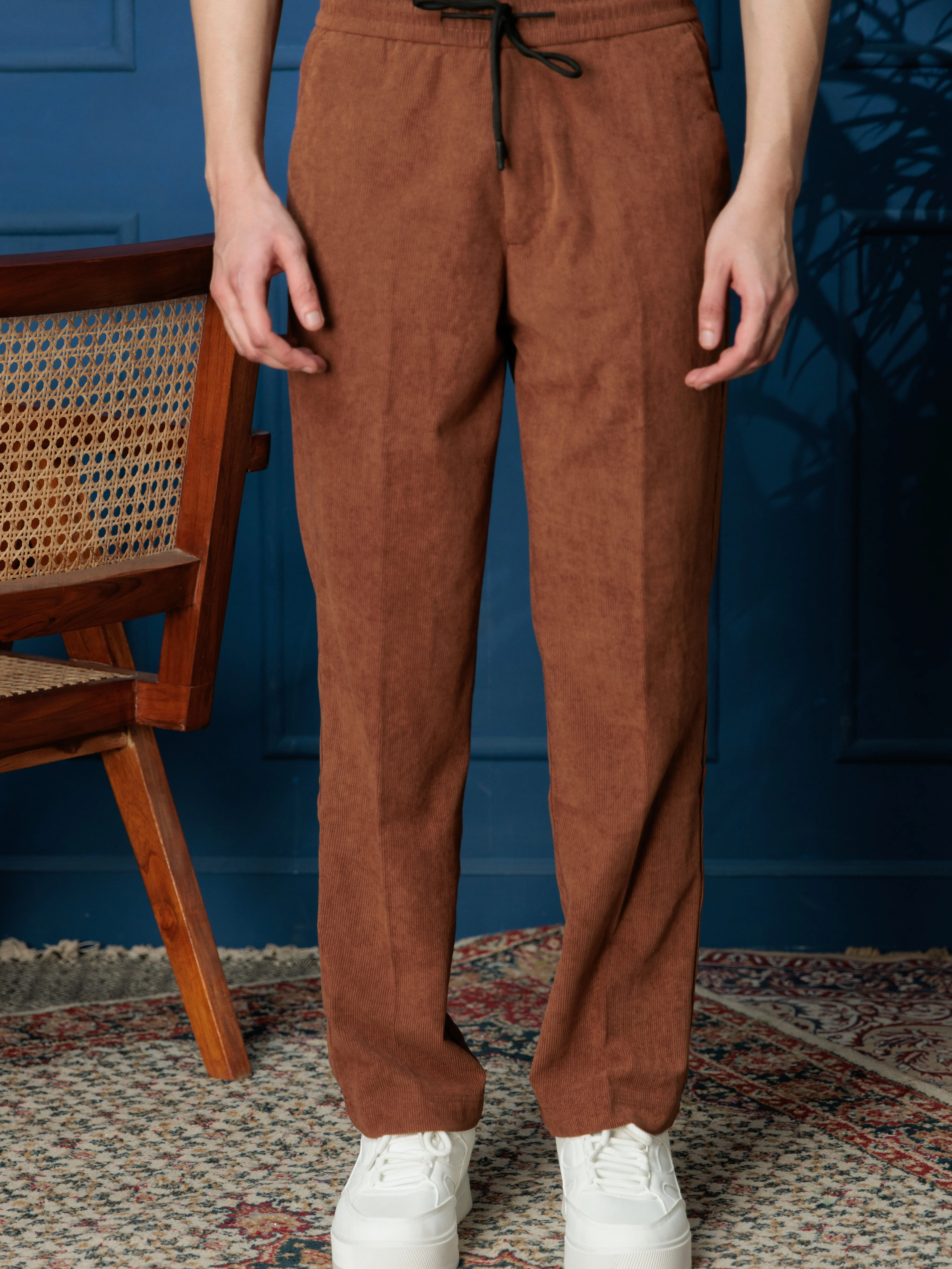 FOOMER BROWN CORDUROY RELAXED FIT TROUSERS FOR MEN'S