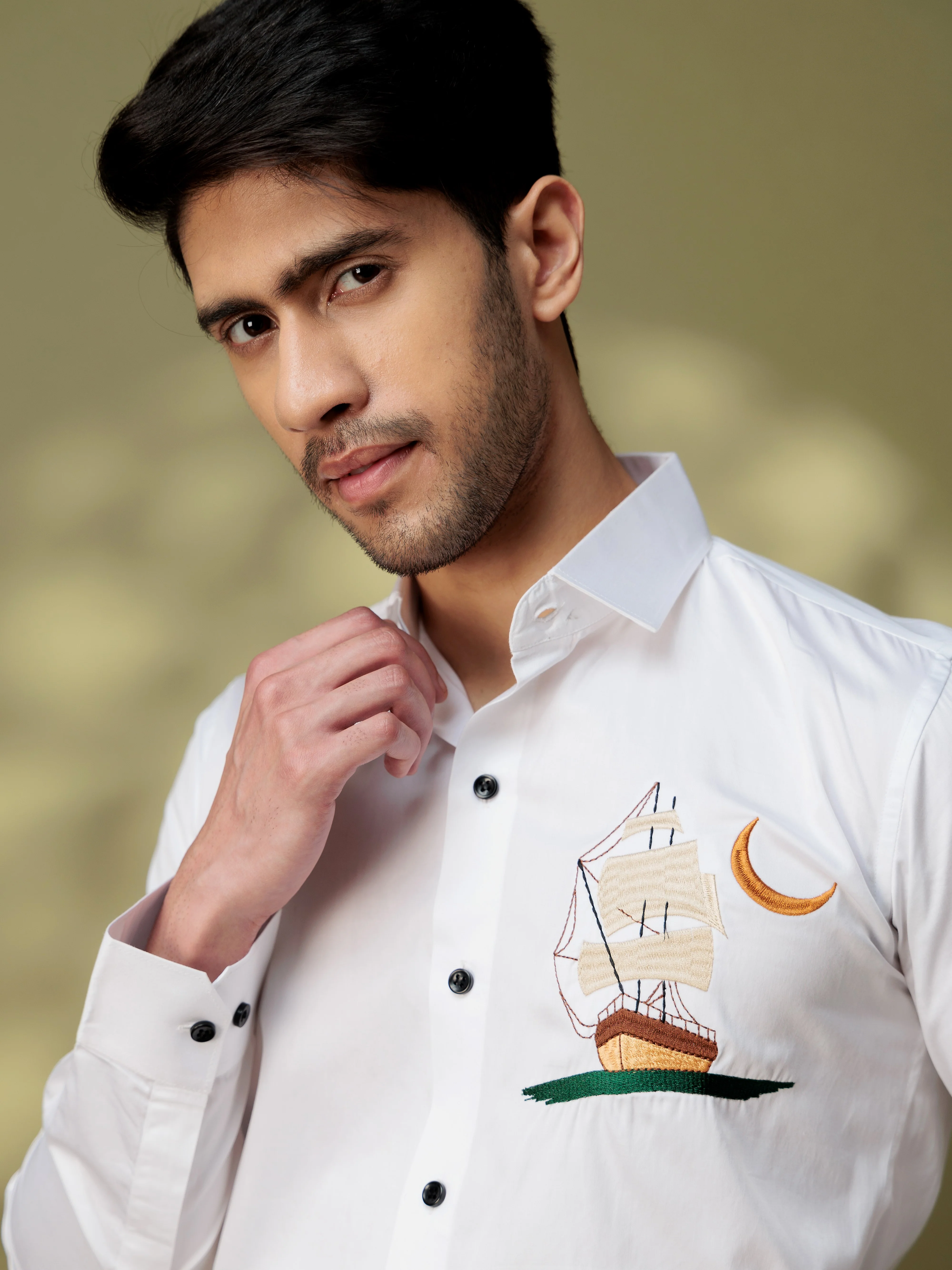 FOOMER WHITE BOAT EMBROIDERED DESIGNER WEAR SATIN COTTON SHIRT FOR MEN - Image 3