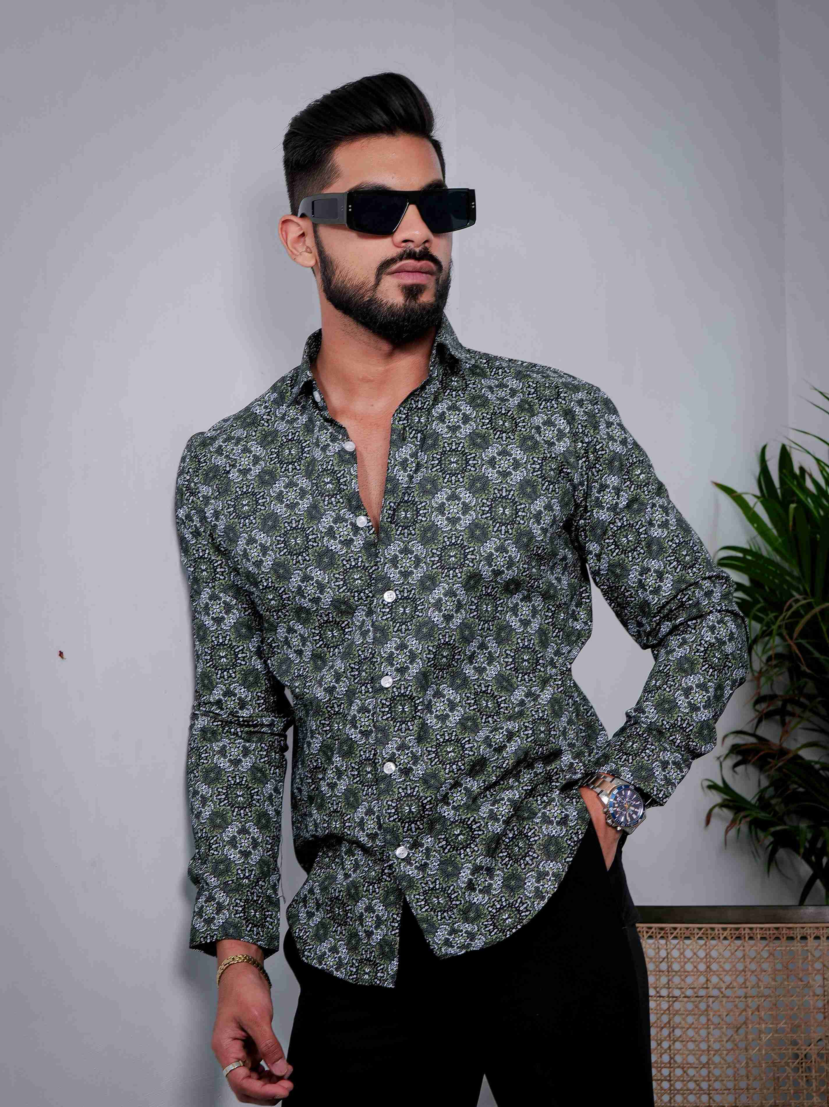 Green Cotton Print Premium Shirt - Image 3